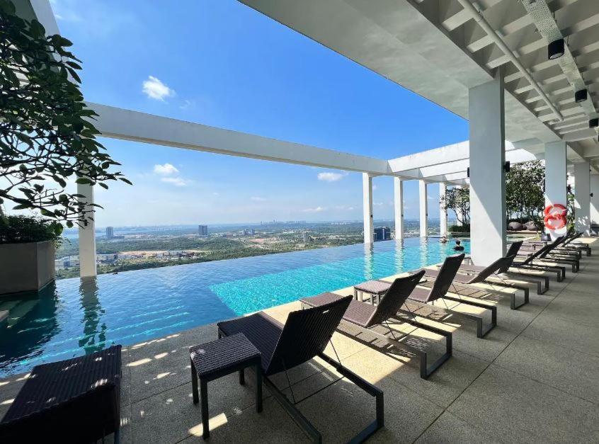 Iskandar Residences 3 Bedroom Nusajaya  Exterior foto